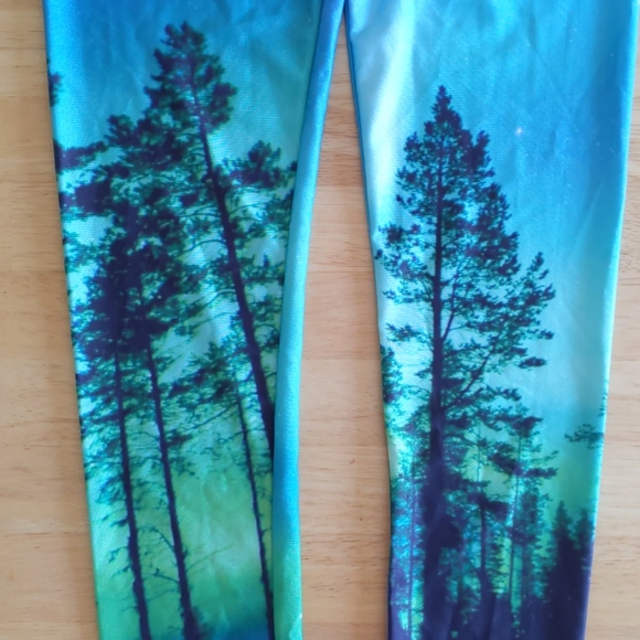 Leggings - Picture 2 of 3